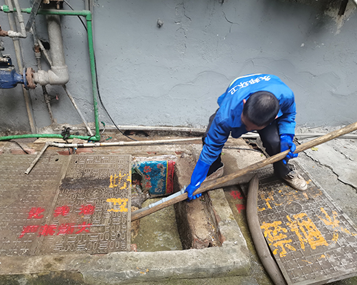 高明清掏化粪池